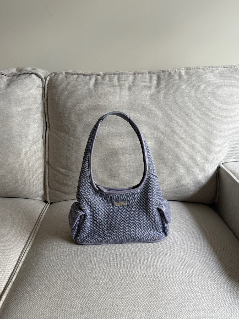 Textured Shoulder Bag in Slate Gray